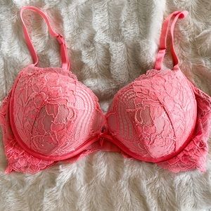 Victoria’s Secret Bombshell Push-up Bra Lace 34C